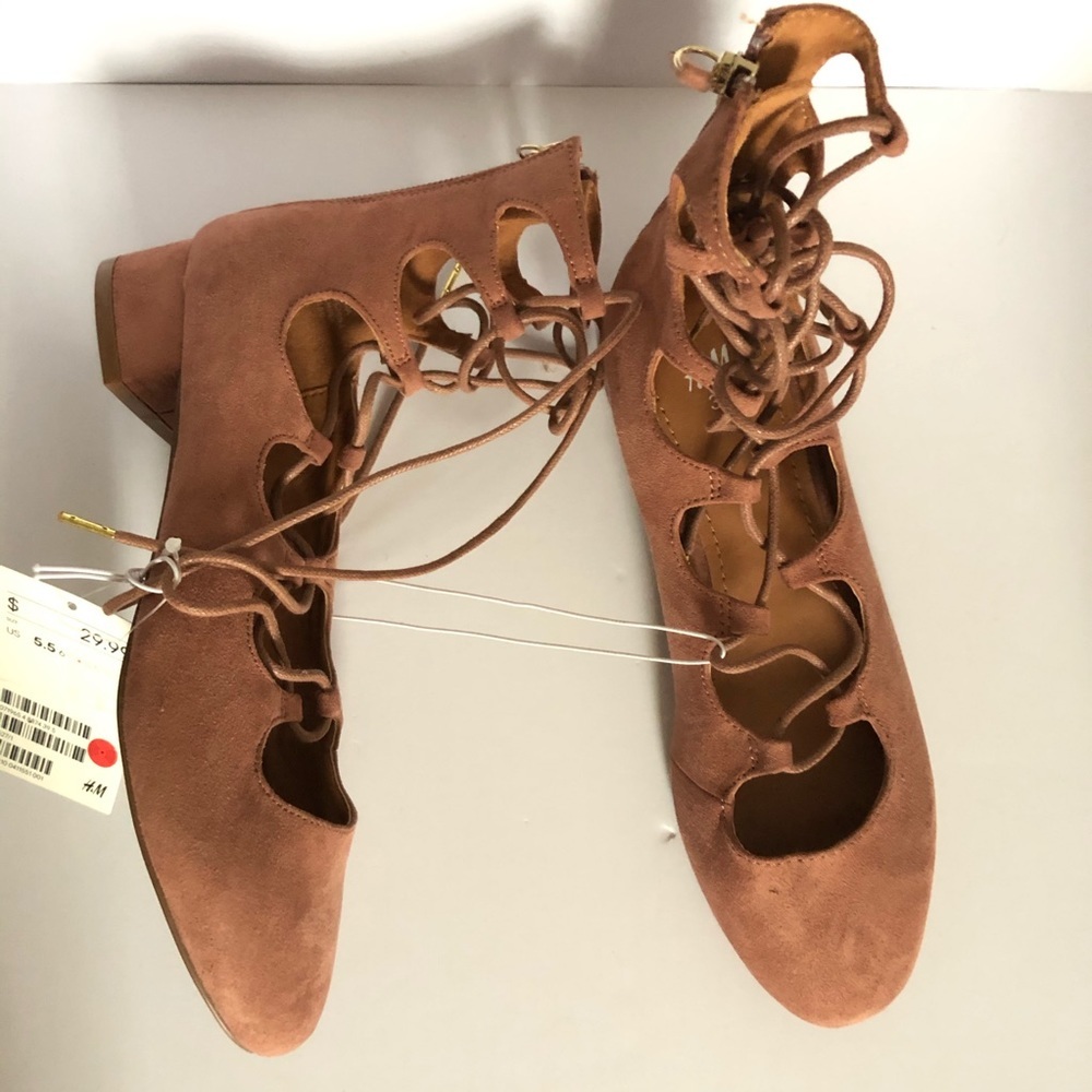 H&M high top lace up shoes Sz 36 (5.5)